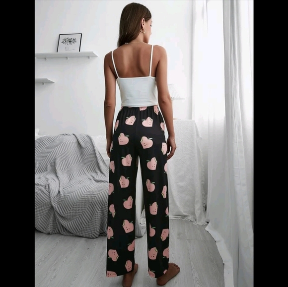 🍑 Peach Graphic Pajama Set - Picture 2 of 7